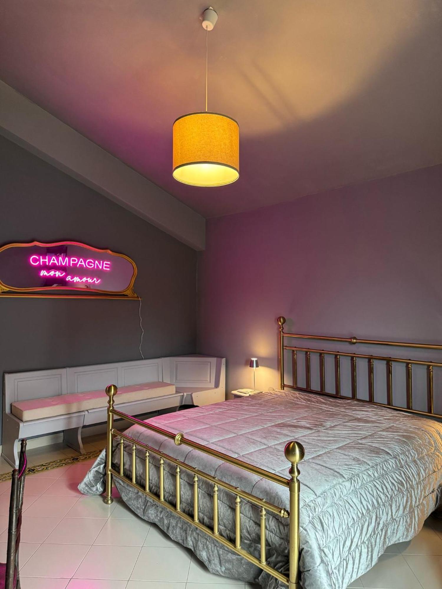 Montesarchio B&B Assteas מראה חיצוני תמונה